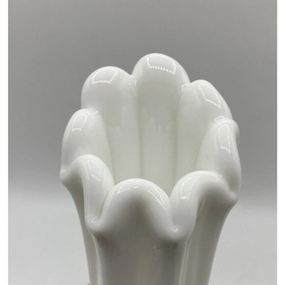Vintage Westmoreland MCM Milk Glass Swung Bud Vase 10.25" Hand Painted Ribbed - Picture 16 of 16